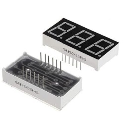 Display triple 7 segmentos...